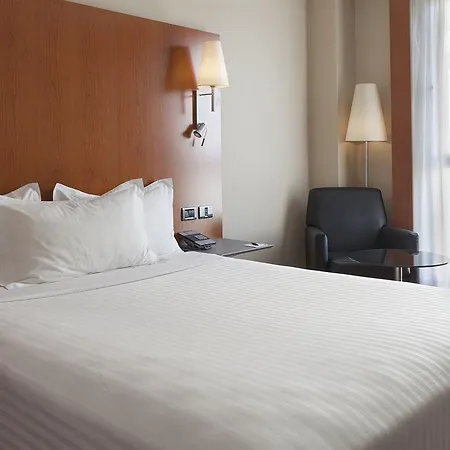 酒店 Enlaces Estacion 4*