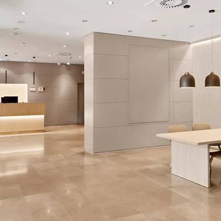 Отель Enlaces Estacion Сарагоса