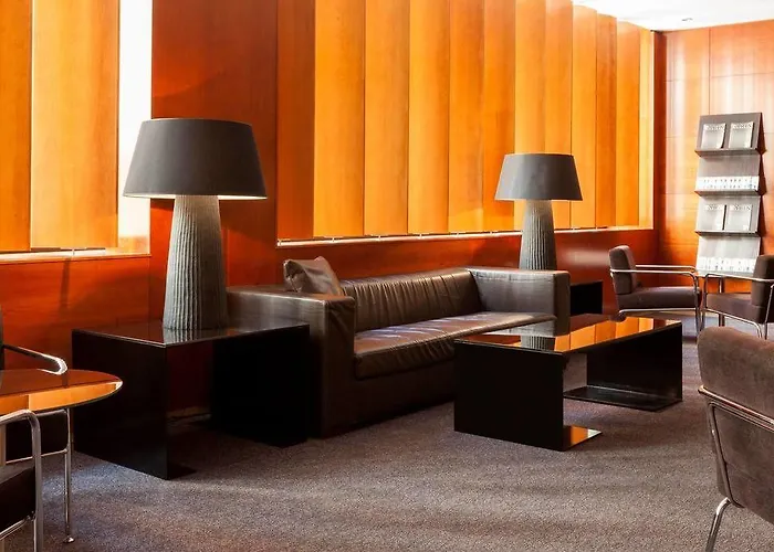 Enlaces Estacion فندق سرقسطة