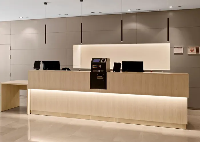 Enlaces Estacion فندق 4*