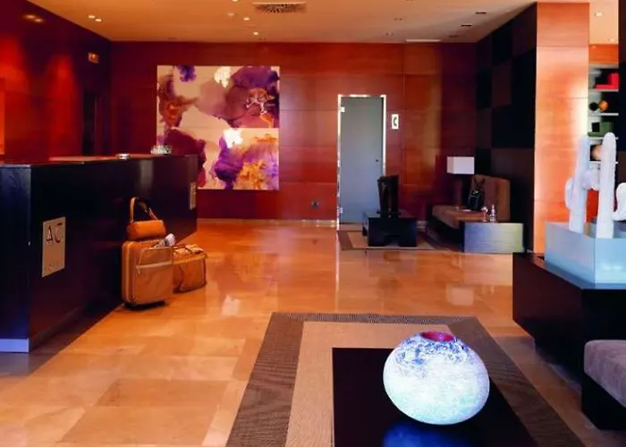 Enlaces Estacion 4* سرقسطة